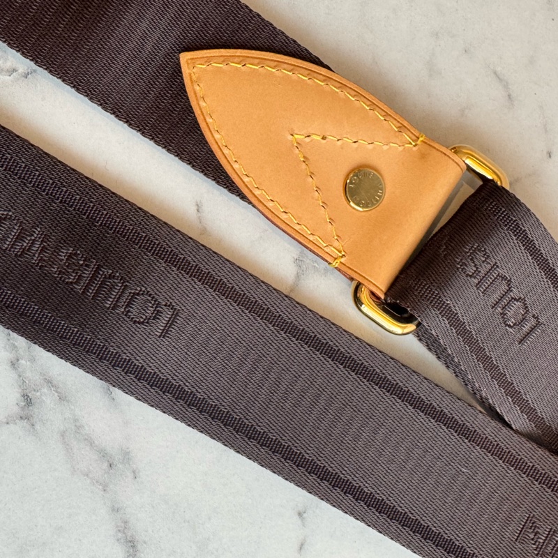 LV咖色金釦背帶  可調長度✨-19
