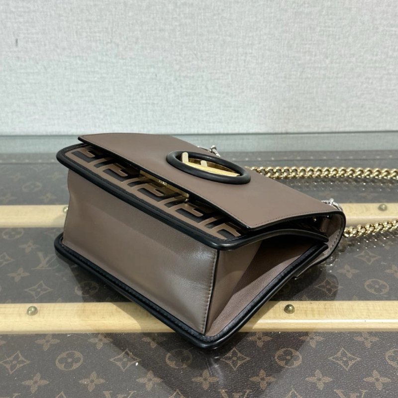 FENDI Kan IF小號老花拼棕色雙F肩背斜背包 19*15*7 99新配件塵袋-4