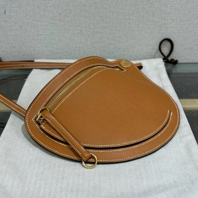 HERMES 金棕金扣course月亮馬鞍包 24*18 99新配件塵袋-2