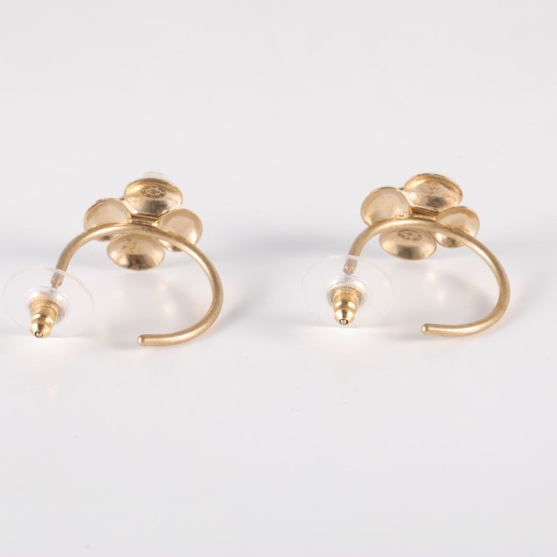 CHANEL 合金10P白色山茶花琺瑯耳環耳環-4