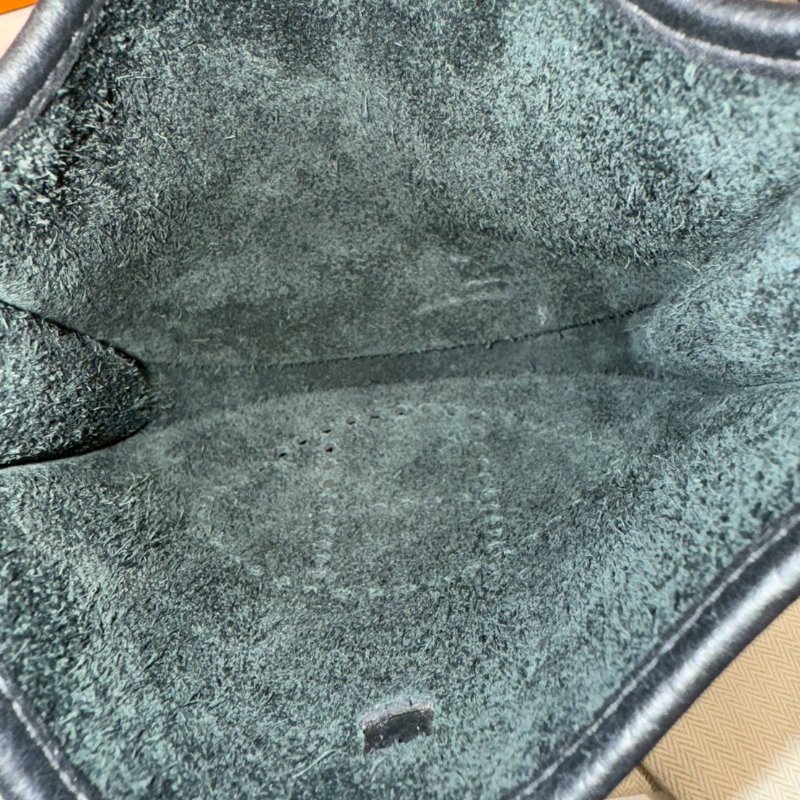 Hermès  Evelyne 16 斜背包/側背包 黑 9成新-9