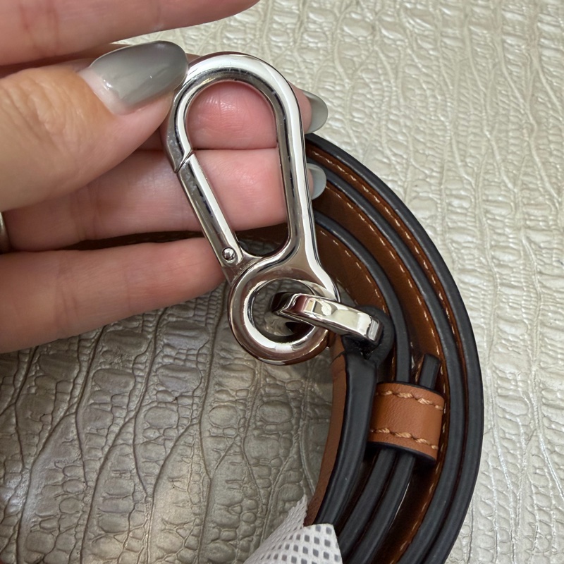 Loewe 焦糖色牛皮銀釦小號Puzzle-14