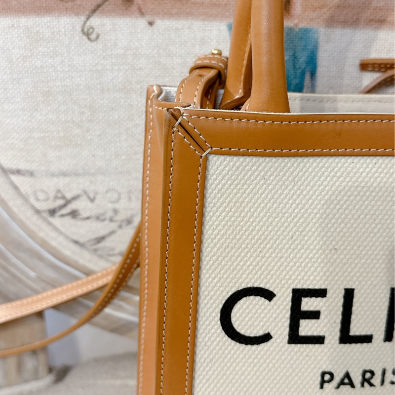 Celine Mini Cabas Vertical 迷你款托特手提肩背包/1100P572-10