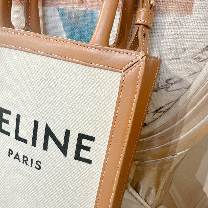 Celine Mini Cabas Vertical 迷你款托特手提肩背包/1100P572-13