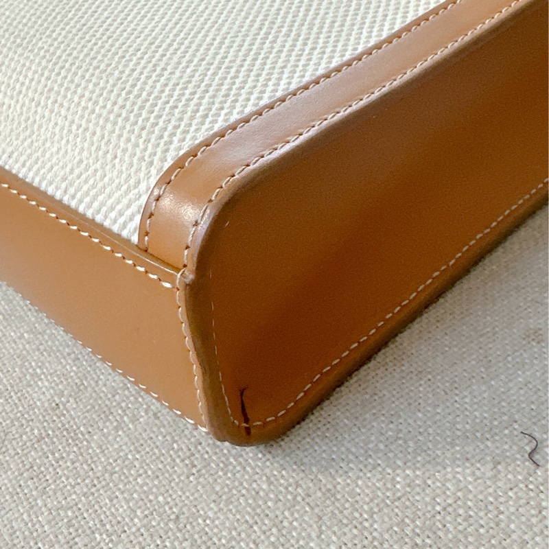 Celine Mini Cabas Vertical 迷你款托特手提肩背包/1100P572-18