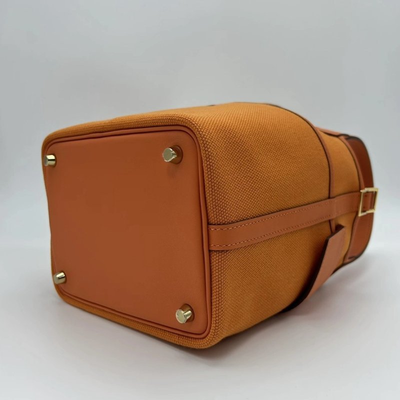 HERMES 橘色金扣cargo菜籃子 手提包 18*18*14 全新閒置配件盒子塵袋鑰匙鎖-2