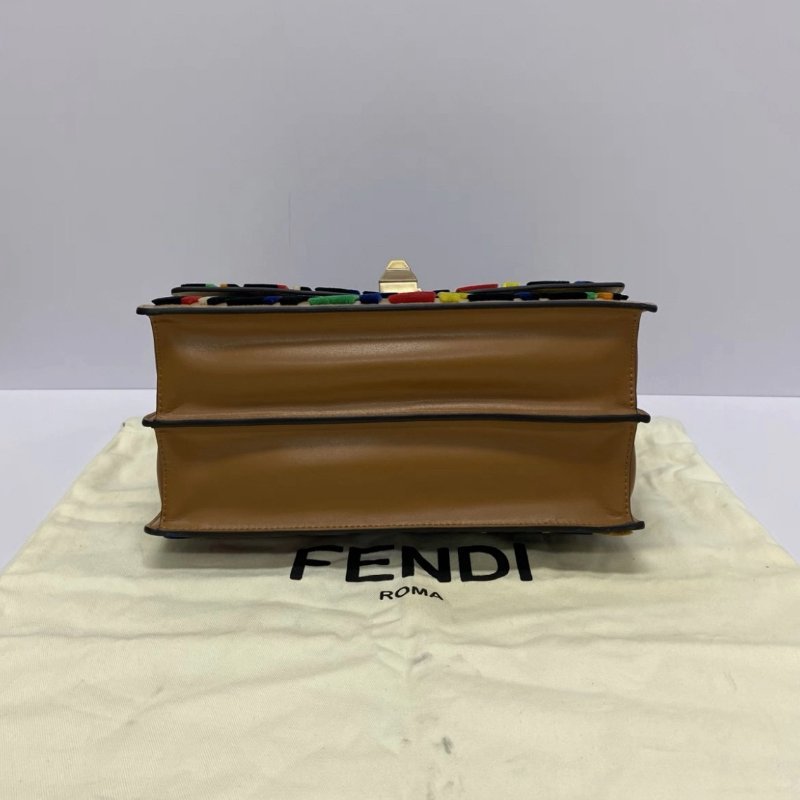FENDI 限量款絲絨手提肩背斜背包 24.5*17*11 99新配件塵袋-2