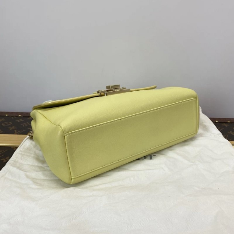 DIOR 小雞黃金扣肩背腋下鏈條包 26*17*10 98新配件塵袋-2