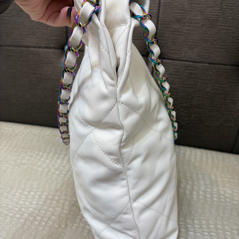 Chanel 白牛皮幻彩五金小號22bag AS3260-3