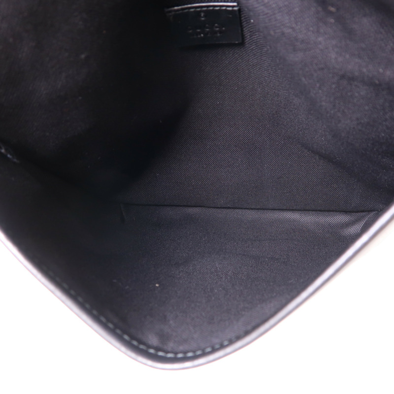 GUCCI 塗層皮革GG Supreme Messenger肩背袋-4