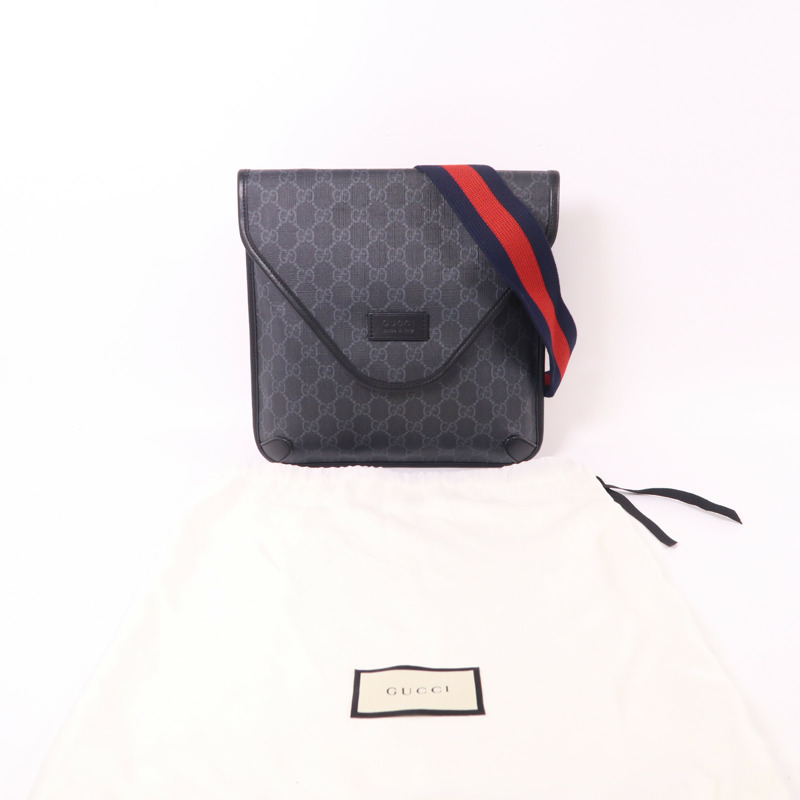 GUCCI 塗層皮革GG Supreme Messenger肩背袋-8