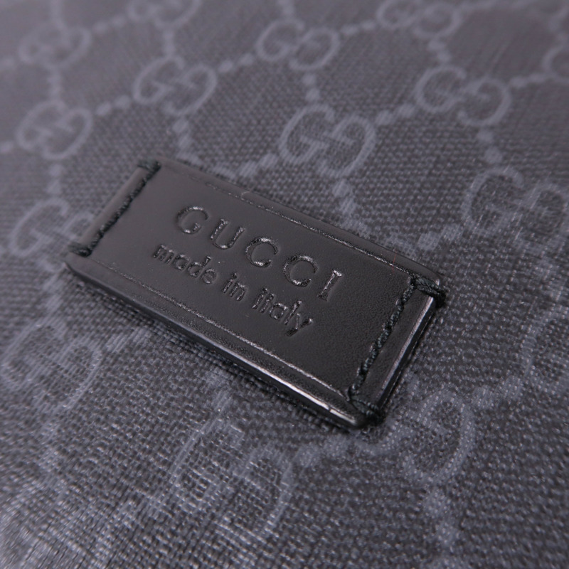 GUCCI 塗層皮革GG Supreme Messenger肩背袋-9