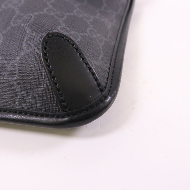GUCCI 塗層皮革GG Supreme Messenger肩背袋-10