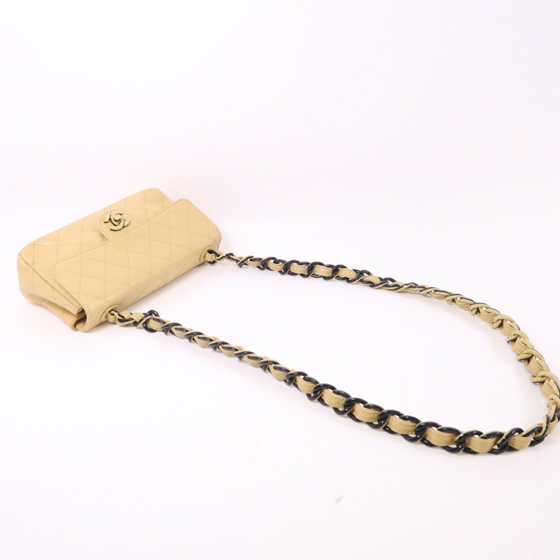 CHANEL 羊皮皮革Chain Shoulder鏈帶肩背袋-8