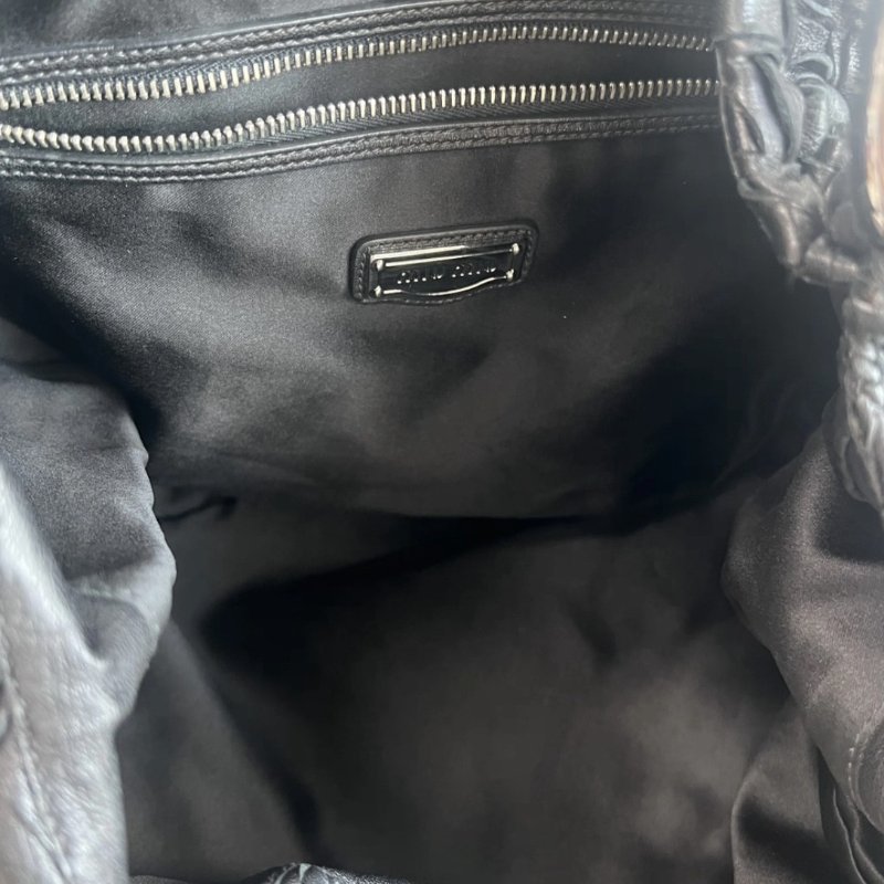 MIUMIU 黑色銀扣編織肩背腋下HOBO包 39*31*12 98新配件塵袋-1