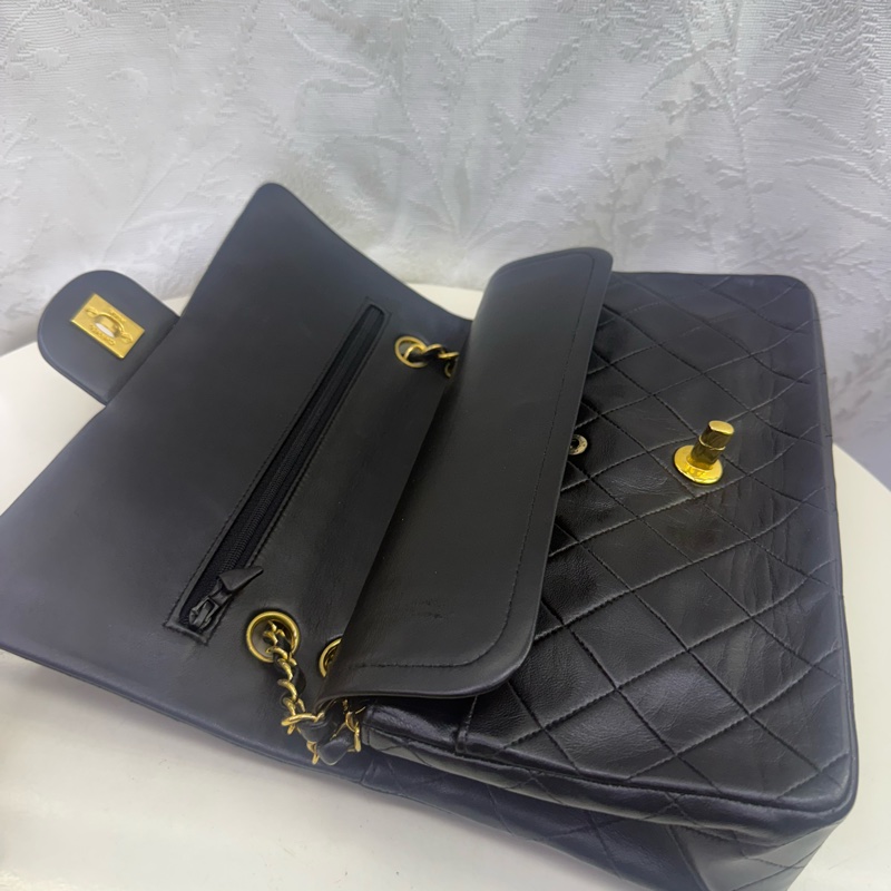 Vintage Chanel Classic Flap Bag 黑色菱格紋手袋-15