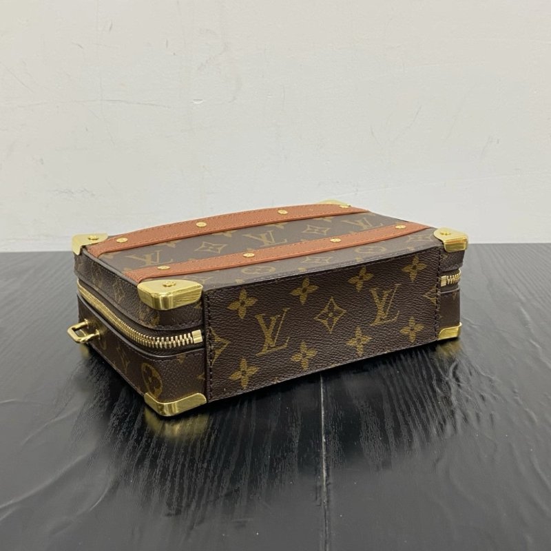 LV NBA聯名款 Trunk硬盒子肩背斜背包芯片款 21*15*7 99新配件塵袋-2