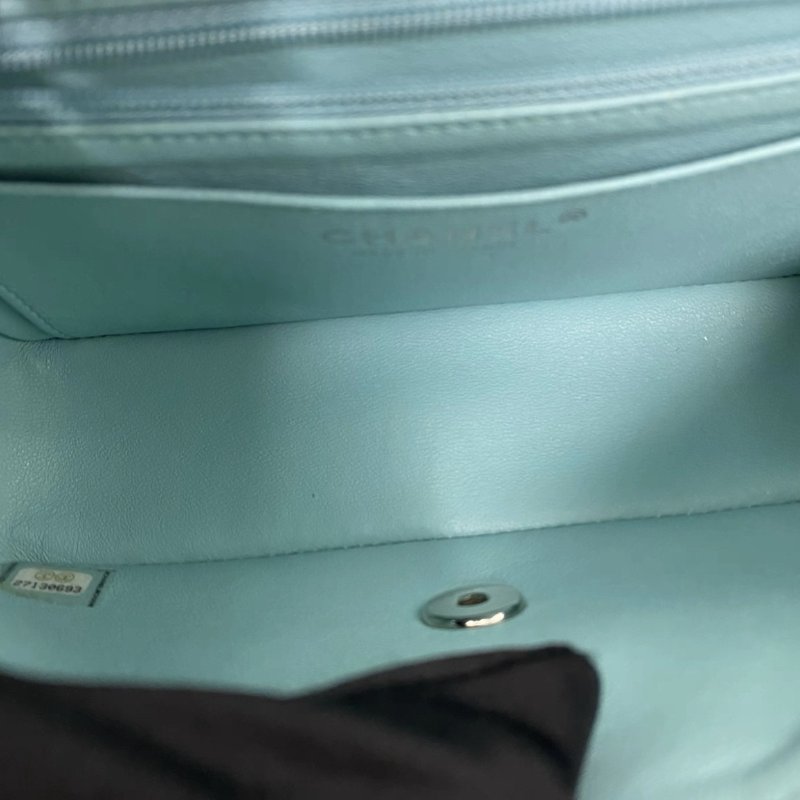 CHANEL Tiffany藍銀扣大mini 20*12*6 98新配件塵袋保卡-1