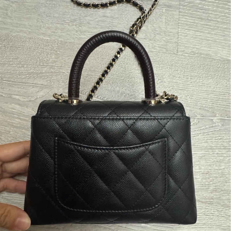 chanel coco handle 超迷你 黑淡金 酒紅堤把-6