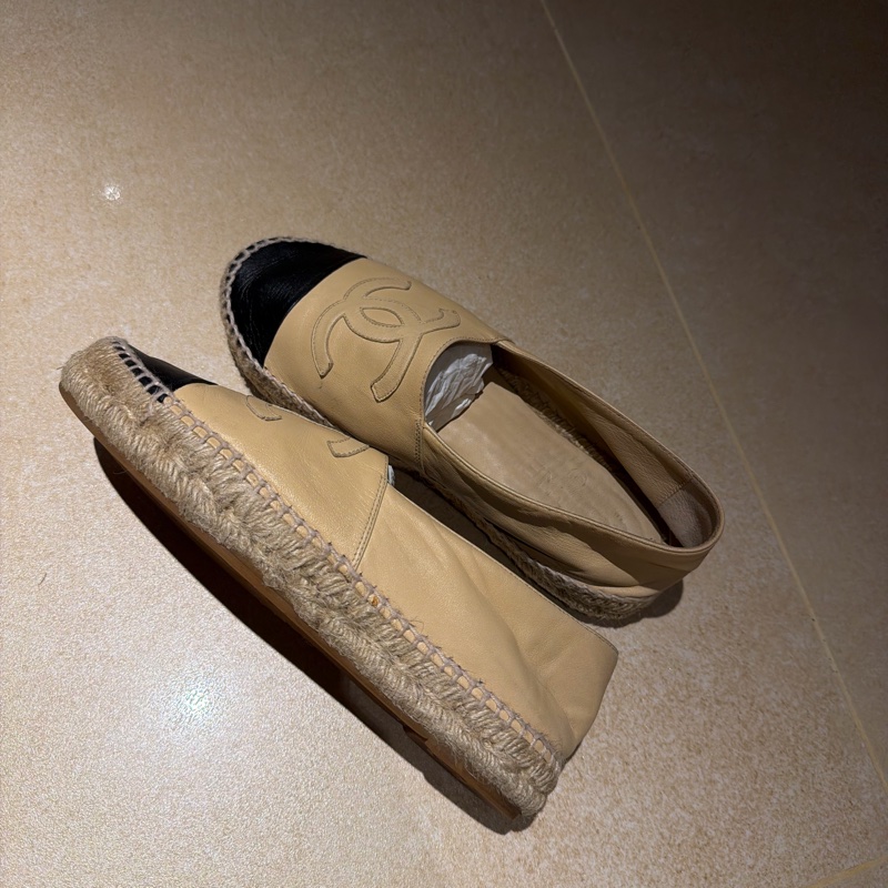 一年四季巨百搭🫧Chanel 經典作品 米黑配色 綿羊皮 鉛筆鞋、草編鞋 草編鞋界的天花板✨-28
