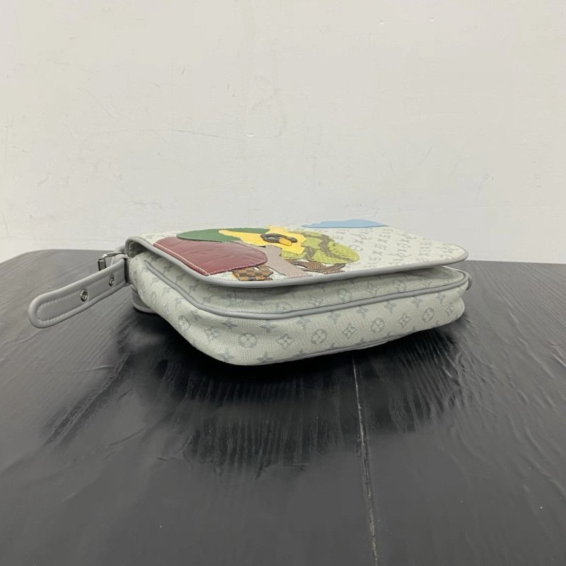 LV 童話限定動物園系列系列肩背郵差包 24*20 98新配件塵袋-2