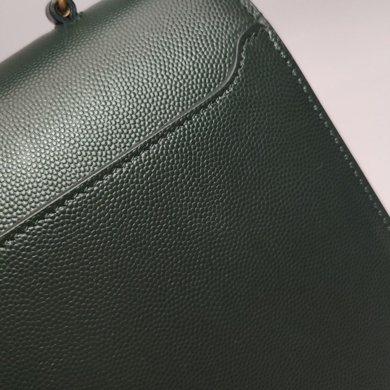 Saint Laurent Cassandra 中號 牛皮純色YSL標誌信封式翻蓋斜挎包-15