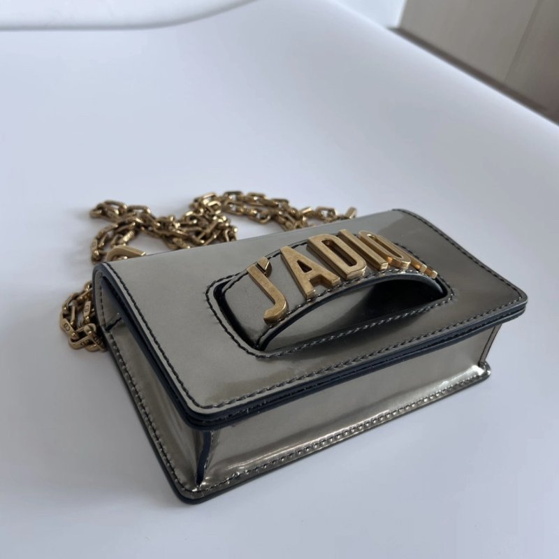 DIOR 香檳金Jadior漆皮肩背斜背包 18*11*4 98新配件塵袋-2