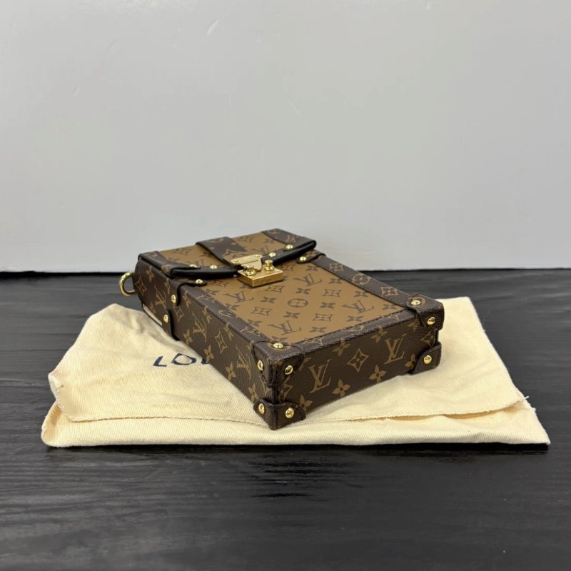 LV Trunk Vertical鏈條盒子手機包 11*17.5*3.5 全新閒置配件盒子塵袋購證-2