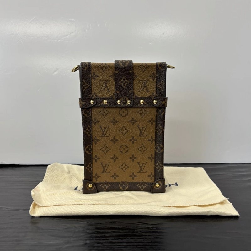 LV Trunk Vertical鏈條盒子手機包 11*17.5*3.5 全新閒置配件盒子塵袋購證-5
