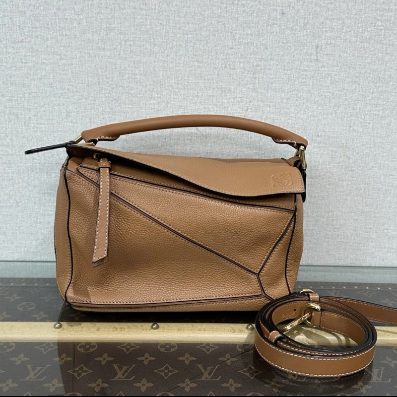 LOEWE 棕色金扣 puzzle小號拼圖手提肩背斜背包 25*15*10 98新配件塵袋-0