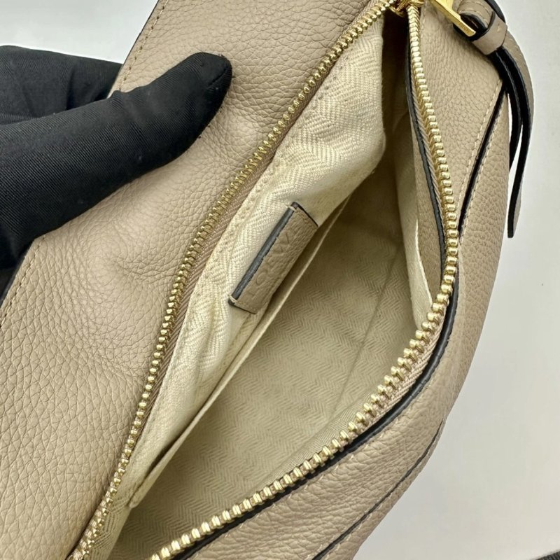 LOEWE 沙色小號拼圖手提肩背斜背包 25*15*10 99新配件塵袋購證-1