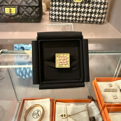 Chanel戒指