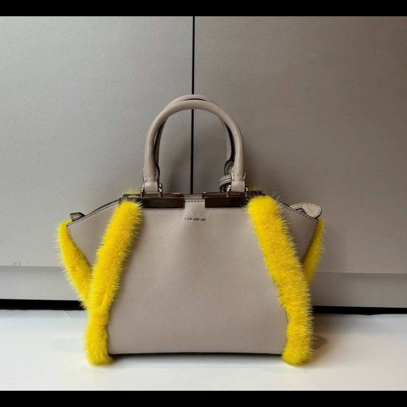 Fendi 淺灰皮革黃色皮草邊兩用小包-1
