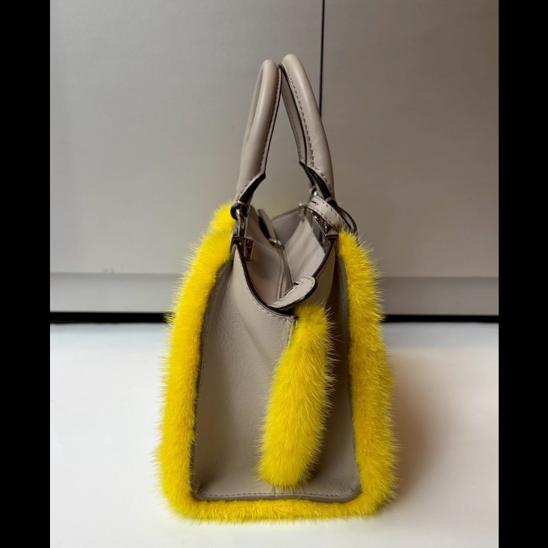 Fendi 淺灰皮革黃色皮草邊兩用小包-13