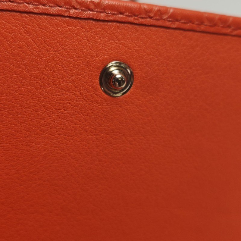 Gucci 牛皮純色壓紋老花皮標logo斜挎包單肩包 9.8新-10