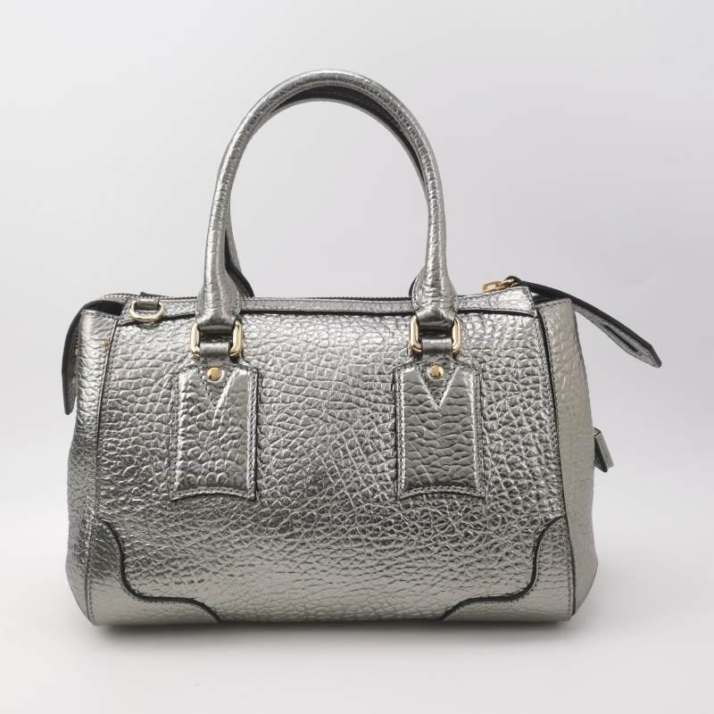 Burberry 牛皮純色字母Logo單肩包-4