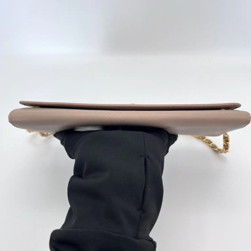 PRADA 裸粉色牛皮法棍肩背斜背包 21*10.5*2.5 98新 配件塵袋盒子-3