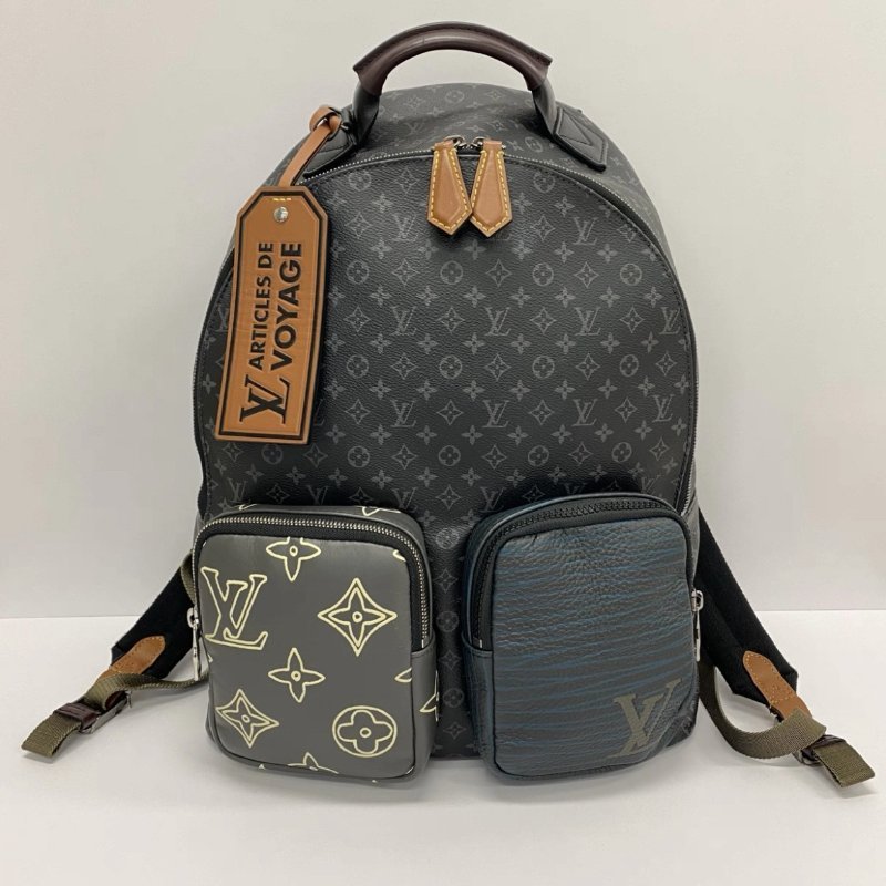 LV 黑色老花限量Multipocket系列後背包 30*40*15.5 99新配件塵袋-0