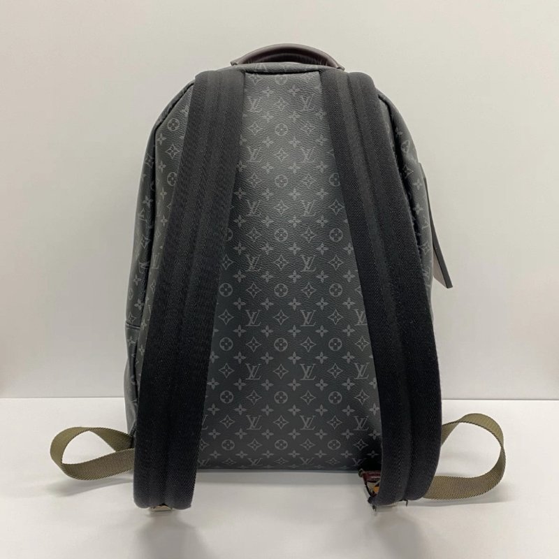LV 黑色老花限量Multipocket系列後背包 30*40*15.5 99新配件塵袋-4
