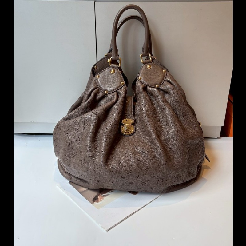 LV 巧克力色雷射洞洞字花皮革托特包 XL-0