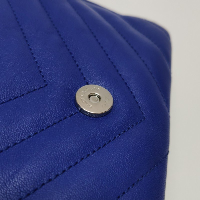 Saint Laurent College 迷你羊皮純色V紋絎縫YSL標誌斜挎包-11