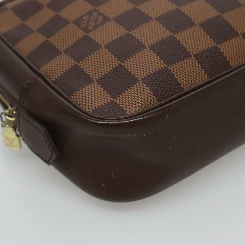 【日本直送】路易威登 Damier Ebene Trousse Bathroomte25 手拿包 N47624 LV 正品 bs29220-13