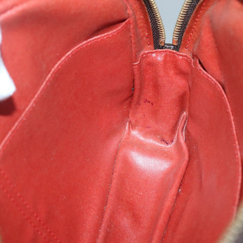 【日本直送】路易威登 Damier Ebene Trousse Bathroomte25 手拿包 N47624 LV 正品 bs29220-17