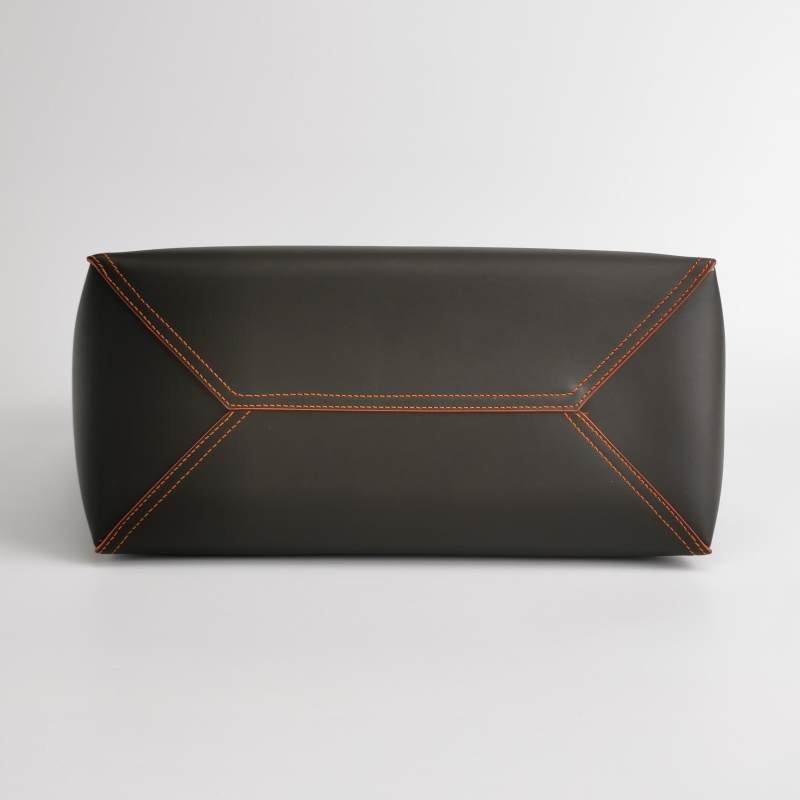 Loewe Leo牛皮鏤空Logo子母包手提包-6