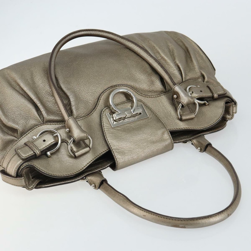 【日本直送】Salvatore Ferragamo Gancini 手提包 皮革 香檳金 正品 hk2984-5
