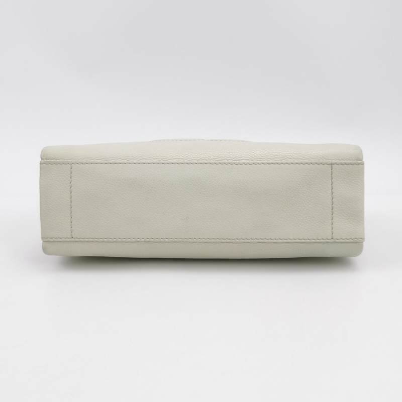 Chanel 牛皮純色雙C Logo皮穿鏈單肩包-5