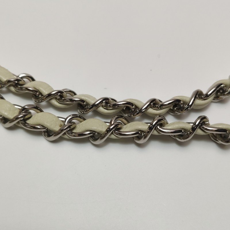 Chanel 牛皮純色雙C Logo皮穿鏈單肩包-11