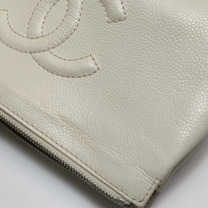 Chanel 牛皮純色雙C Logo皮穿鏈單肩包-12