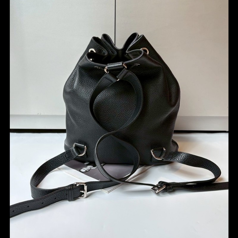 Gucci 黑皮雙肩後背包-1