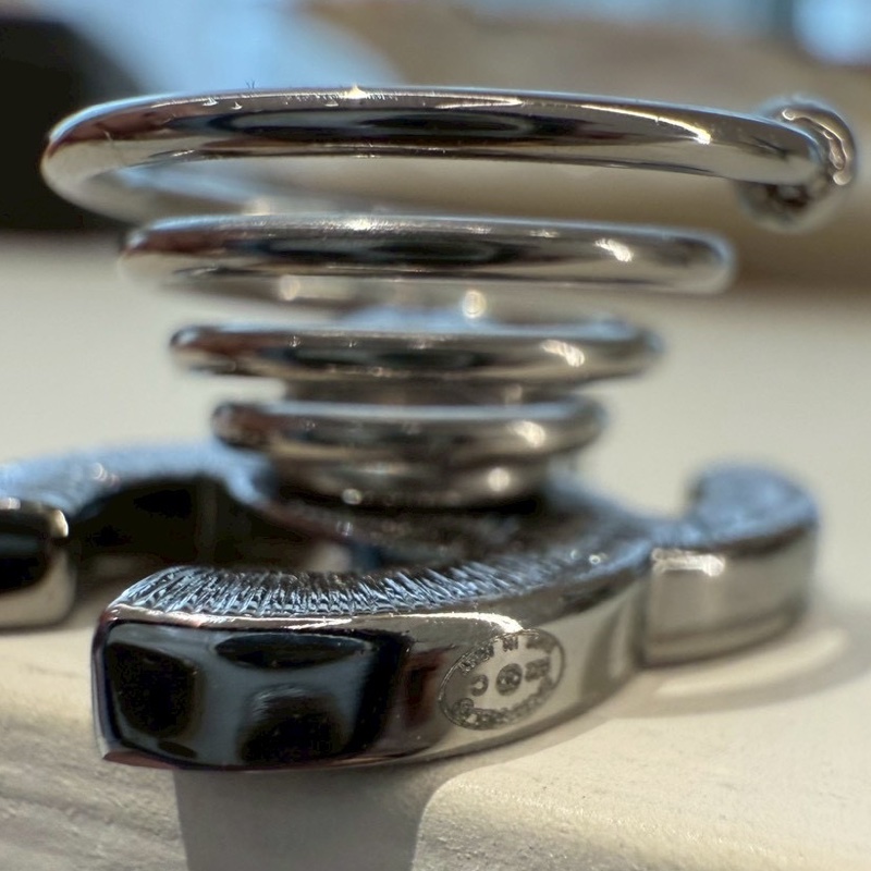 CHANEL 銀色鑽星鑽Logo髮飾-10